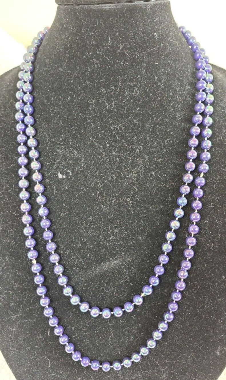 Vtg Unsigned 59" Long Strand Faux Iridescent Plum/Purple Plastic Bead Necklace
